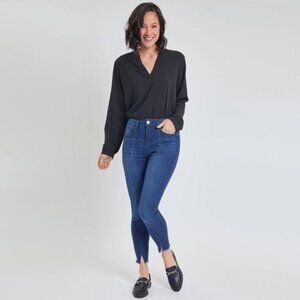NWOT Royalty For Me blue wash mid rise cropped jeans w/ fading  &  statement hem